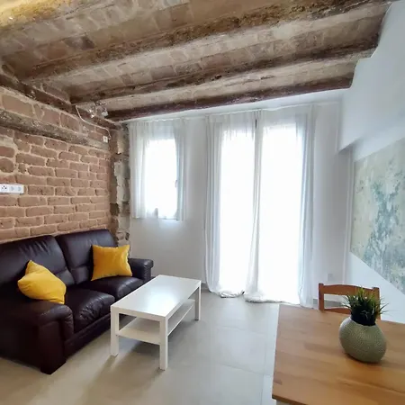Antic 2 Apartment